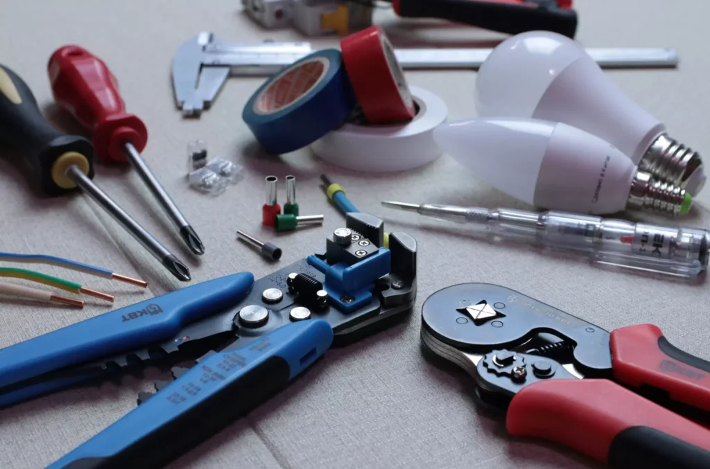 How to Swage Wire Rope Without a Tool? (Alternative Ways) DiscussDiy