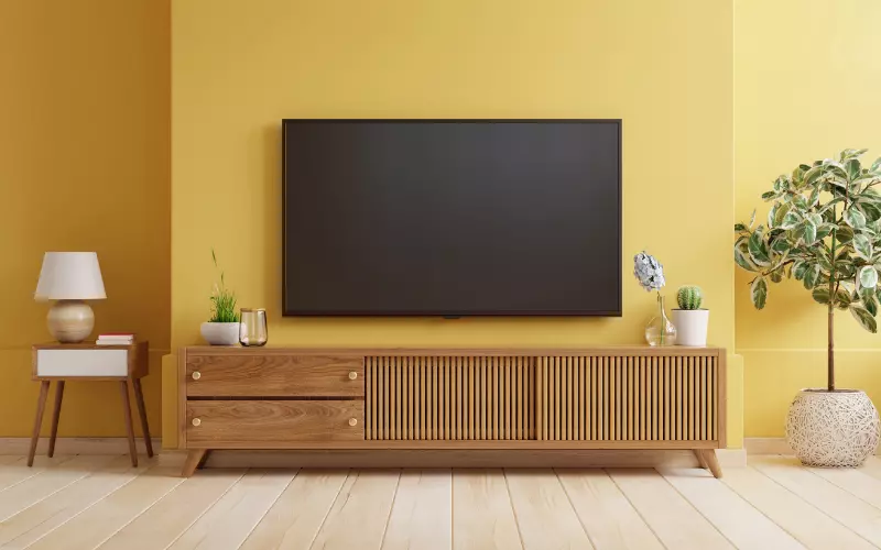 Can You Mount a Tv in An Apartment? (Yes, How to Guide) DiscussDiy